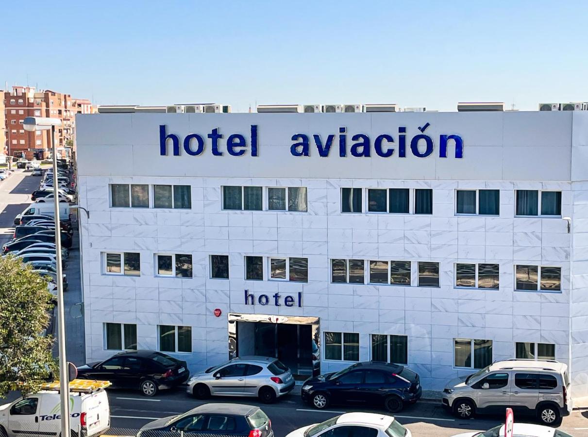 Hotel Aviacion Manises Exterior photo